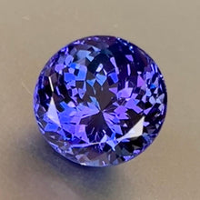 7.15 ct. Tanzanite, Violet - Blue, Top Color, Flawless, Round Brilliant.