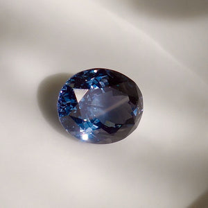 Blue Spinel, 5.11 Ct. Ink Blue - Violet, GIA Certified, Oval Cut, VVS, Sri Lanka