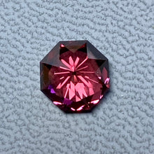 Pyralspite-Umbalite Garnet, 4.41 ct., Bubblegum Pink, Master Cut, Flawless
